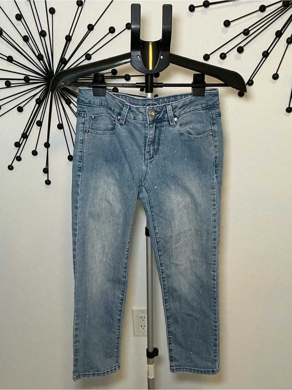 Cache Rhinestone Light Wash Cropped Jeans Size 0 Y2K